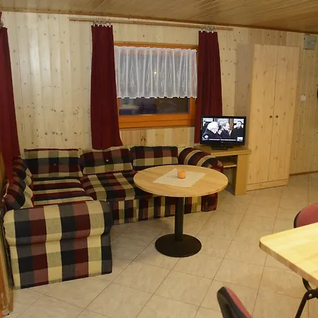 Darazshegyi Panzio Es Fahazak - Fahazak Bed & Breakfast