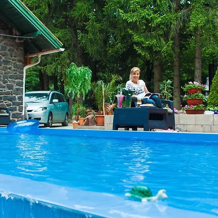 Darazshegyi Fahaz Glutenmentes Ellatassal Oda ve Kahvaltı