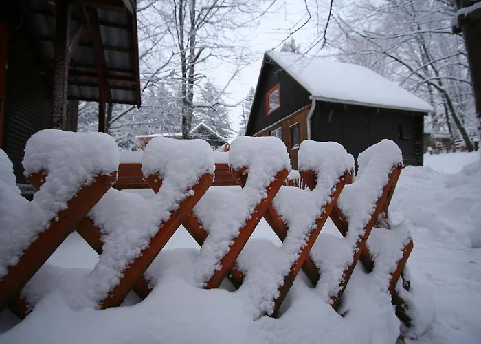 Darazshegyi Panzio Es Fahazak - Fahazak * Матрасентимре
